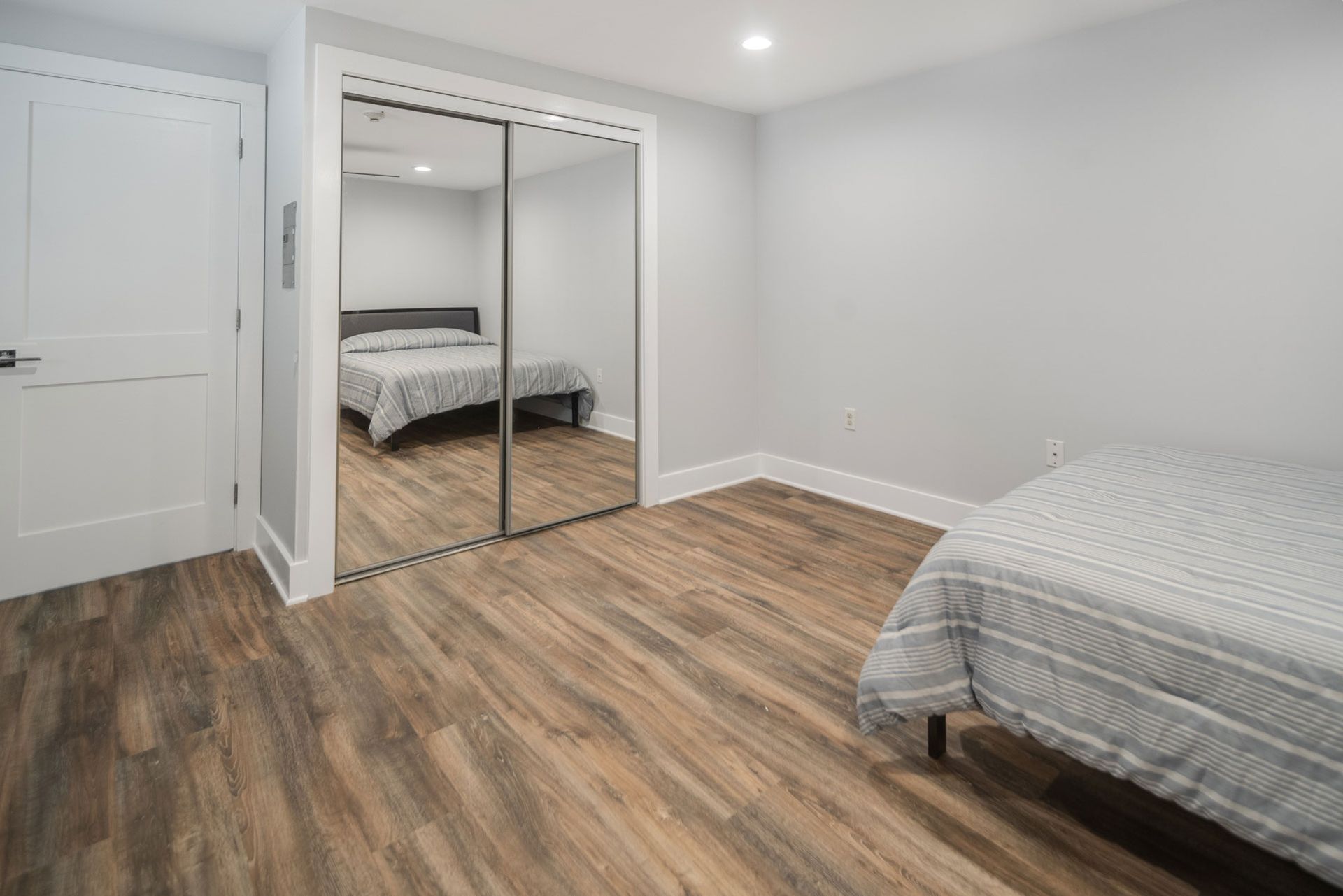 404 University Avenue Unit 5
