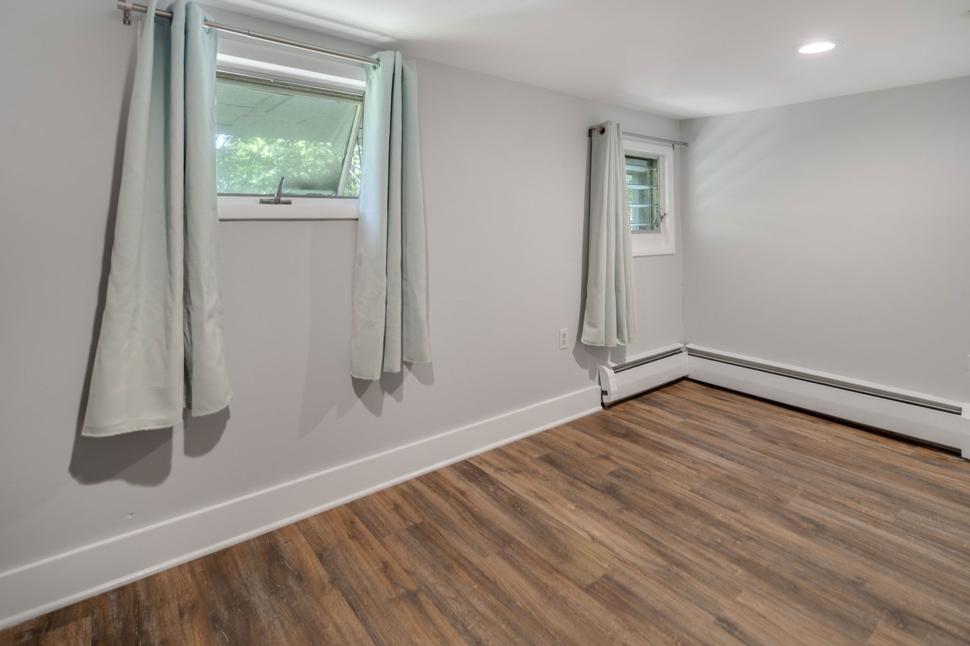 404 University Avenue Unit 5