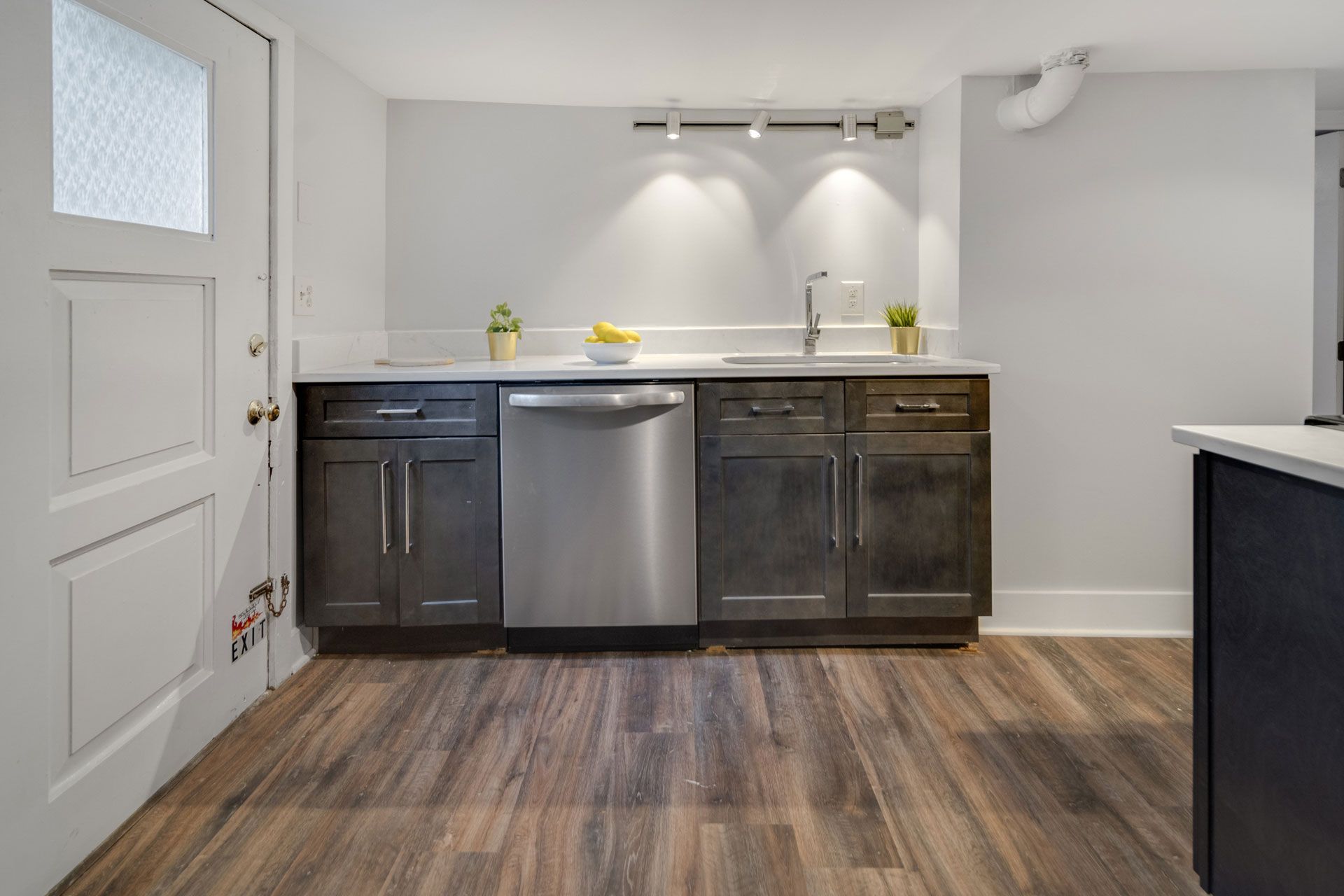 404 University Avenue Unit 5