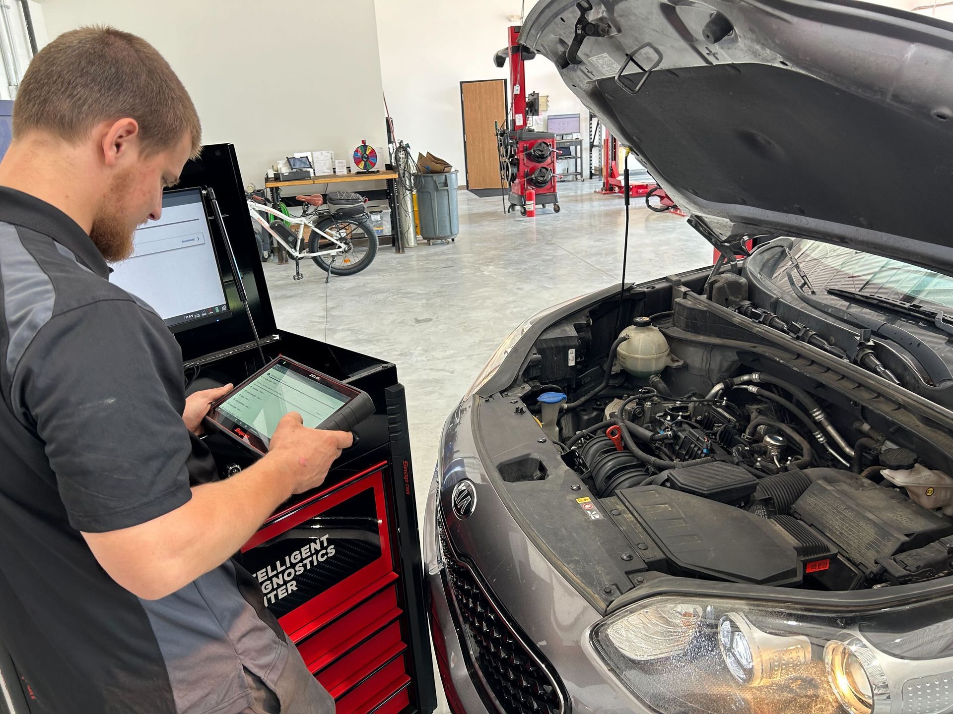 Automotive Diagnostic Scan Performed On Vehicle Engine | Auto DR