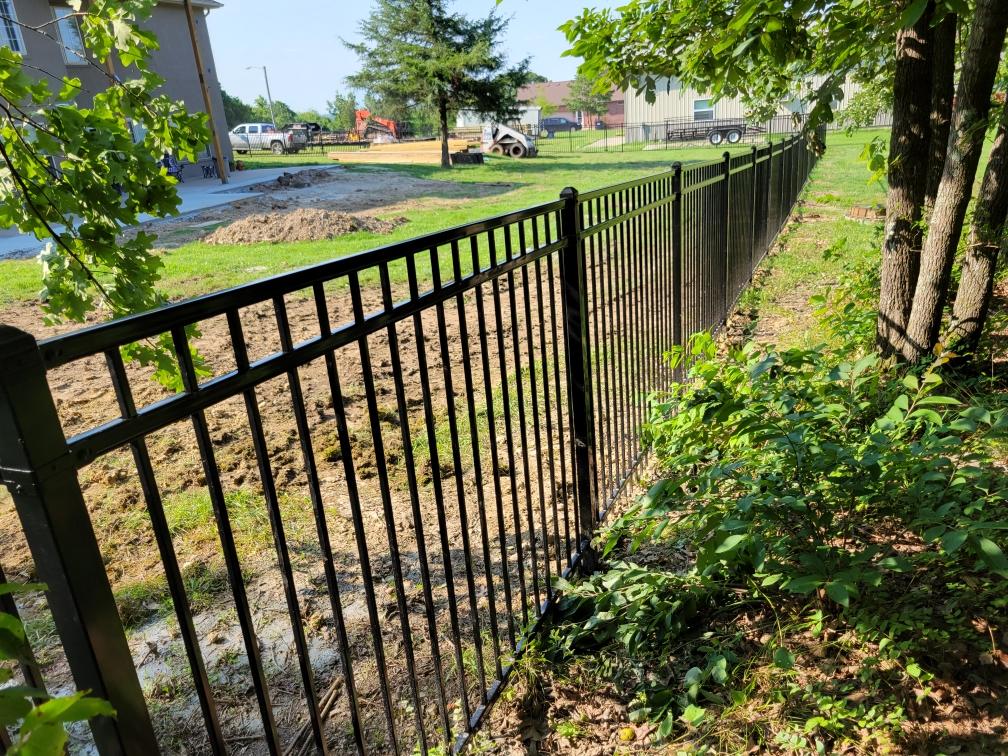 Fence installation planned around a Springfield, Missouri property