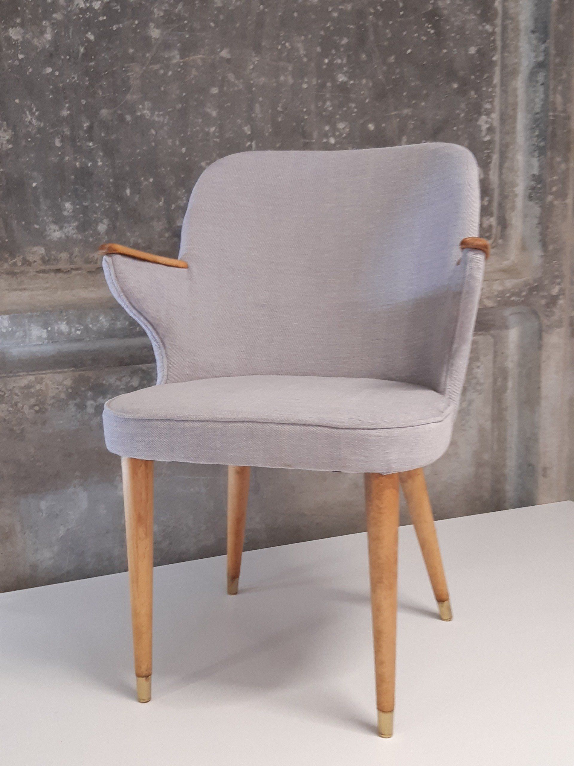 Dames fauteuiltje