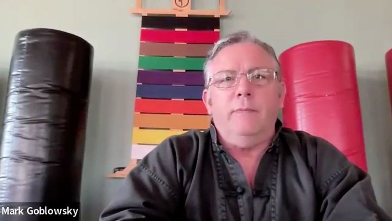 Sifu Mark Goblowsky addressing students