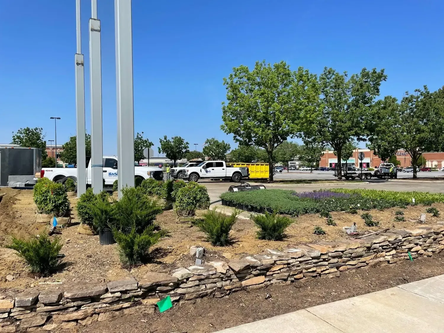 Landscape project in Chester County, fire pits, Chester County patios, Chester County pavers, one day estimate, yard in Chester County, Chester County project team, landscaping in Chester County
