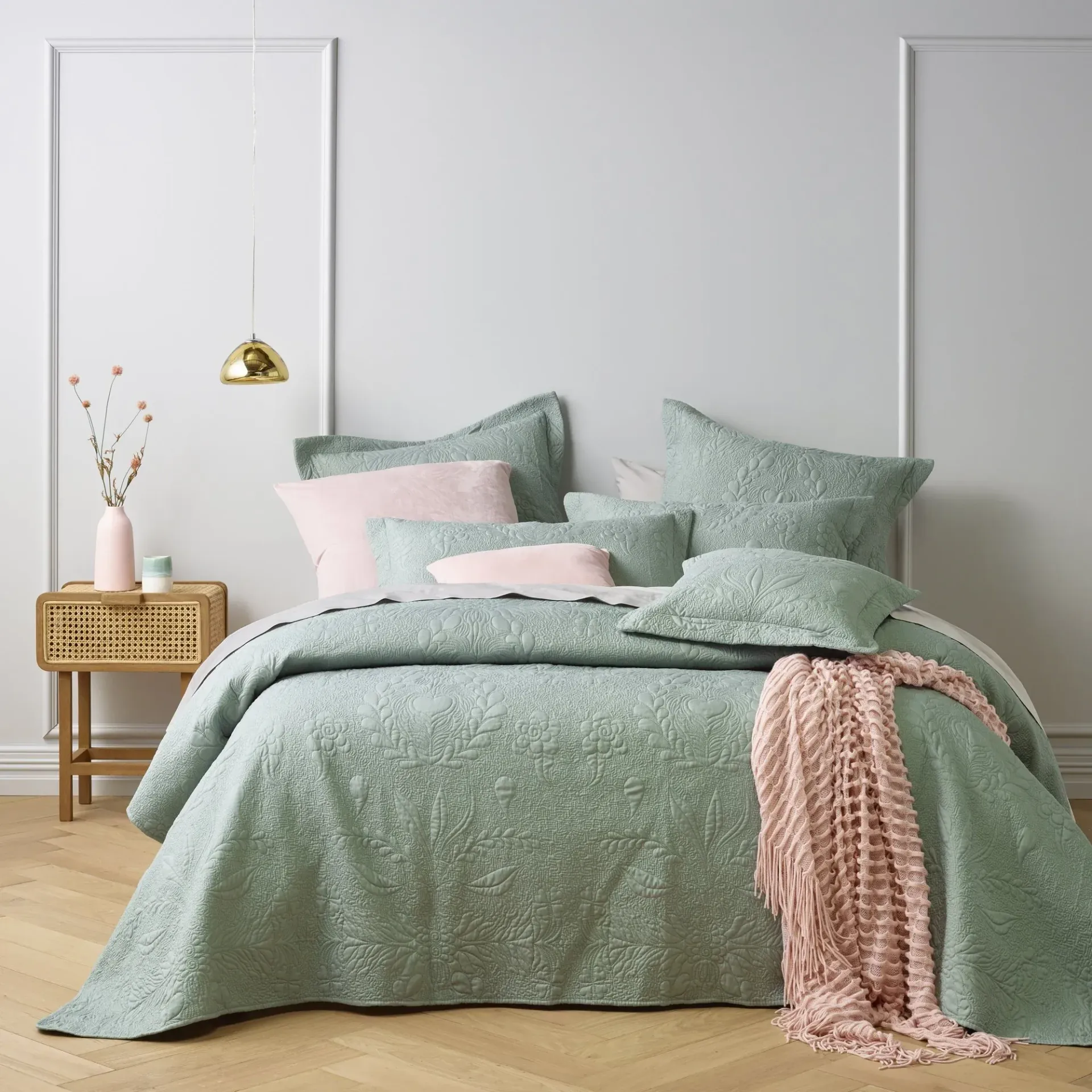 Comforter Set — Bundaberg, Qld — Andersons Curtains & Blinds