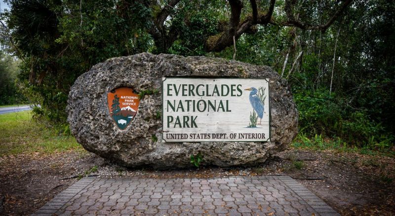 An Everglades sign you may see during an Everglades day trip from Naples. 
