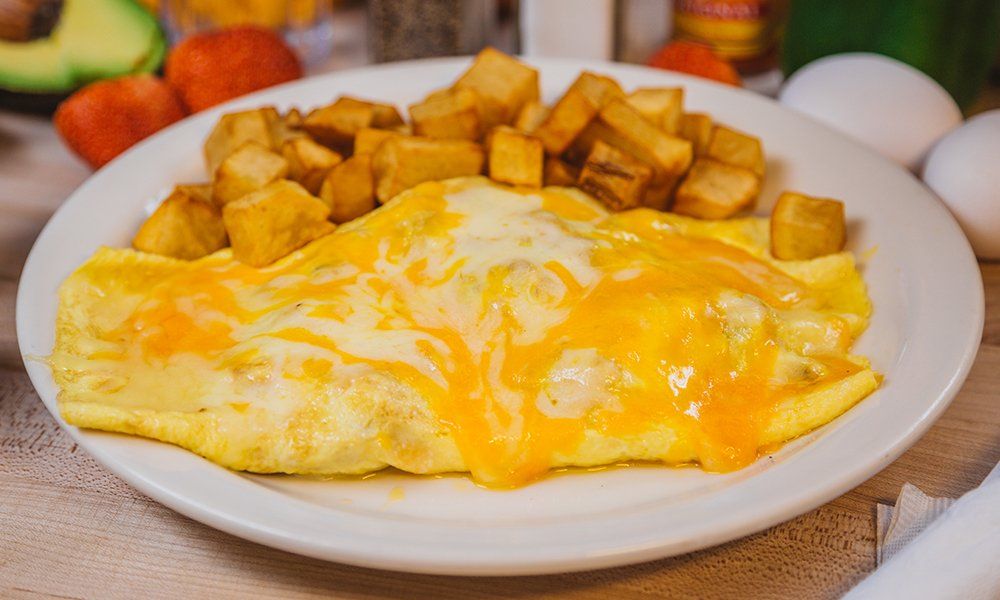 Savoy Breakfast Omelette with Homefries