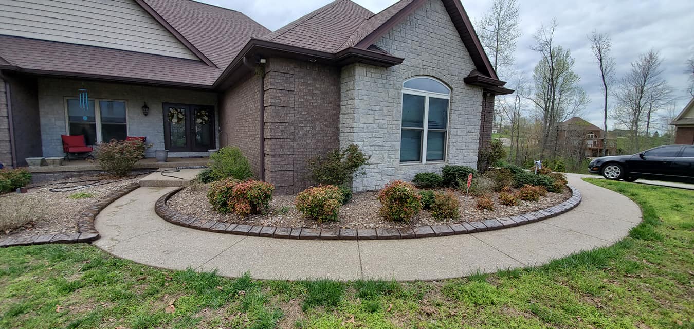 Curban Legends Custom Concrete Curbing Louisville, KY