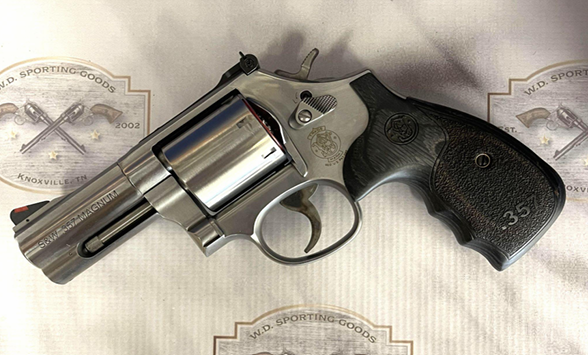 SMITH & WESSON M686 PLUS
