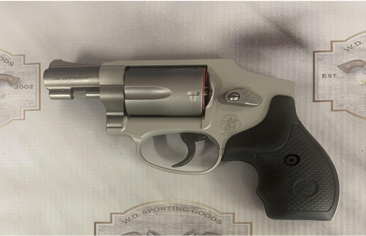 SMITH & WESSON M642