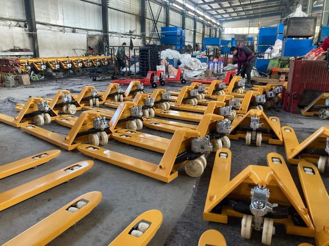 Multiservicios Gamor S.A.C. - Venta y alquiler de carretillas hidráulicas