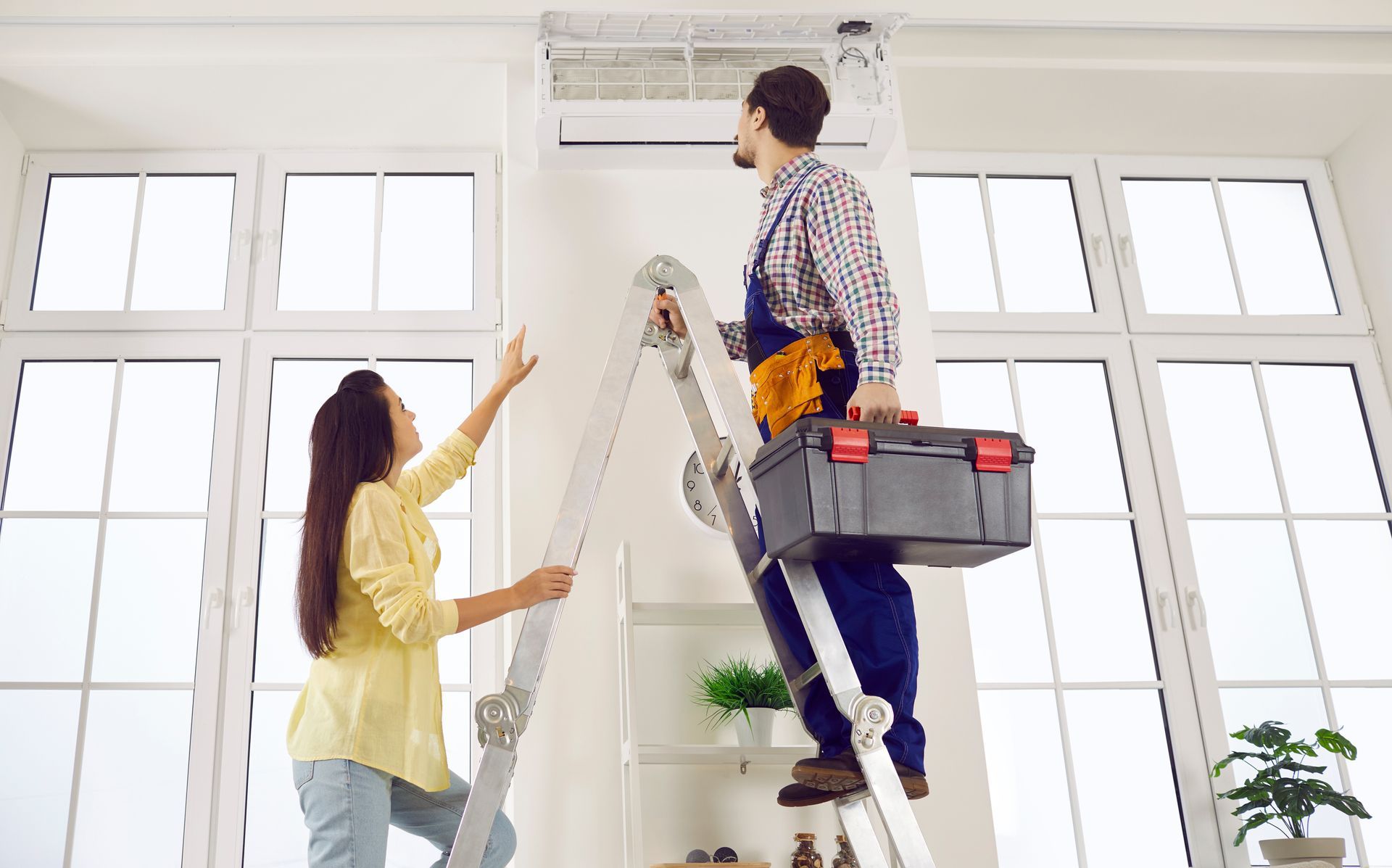 HVAC mini Split Type Maintenance