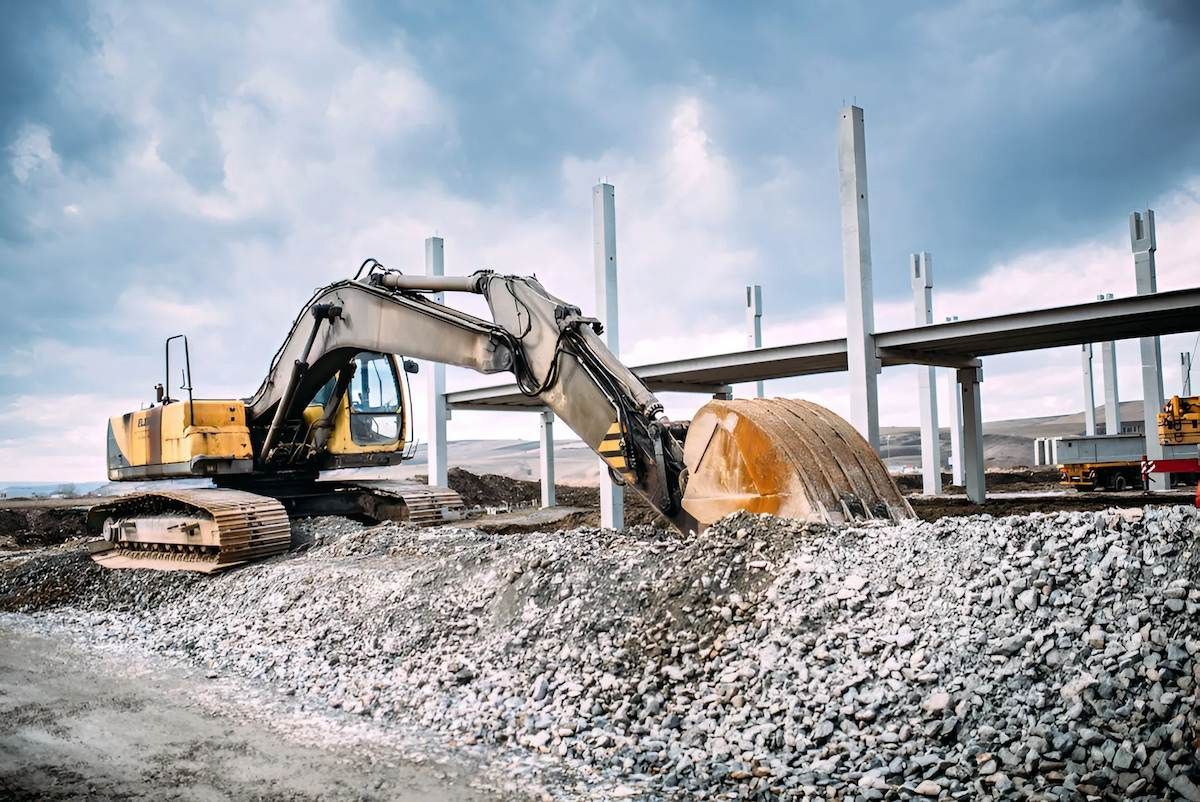 Excavator Hire In Dubbo For Construction Site Earthmoving Work