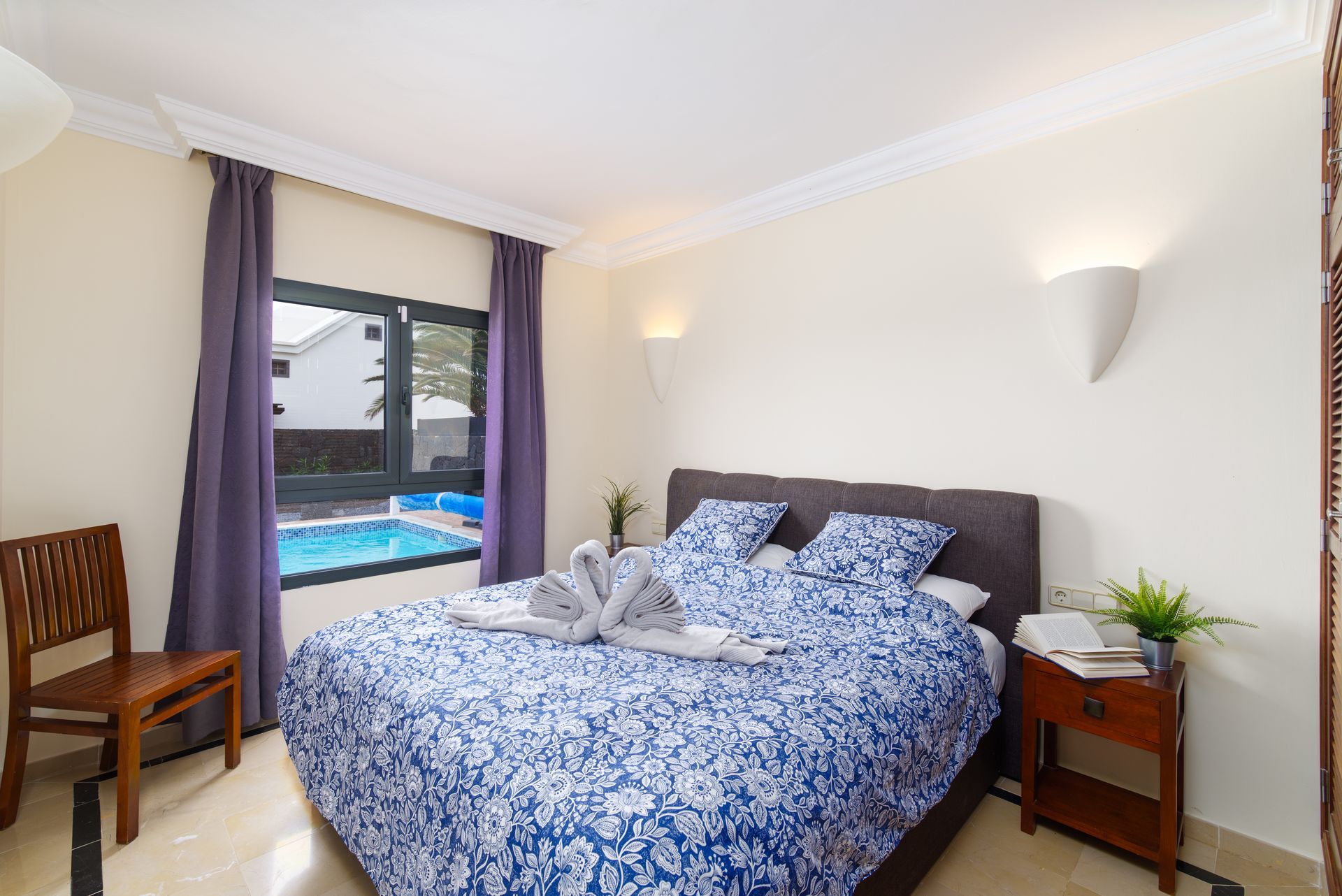 Schlafzimmer 2