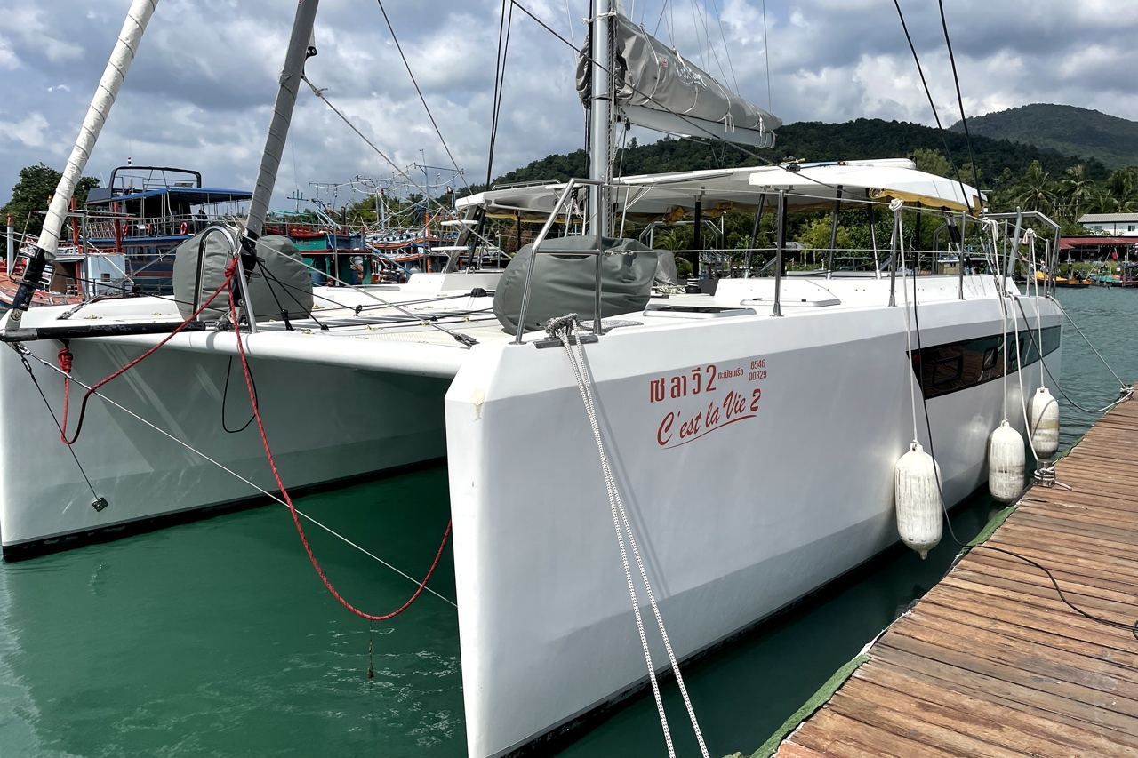 Catamaran Charter Around Koh Phangan