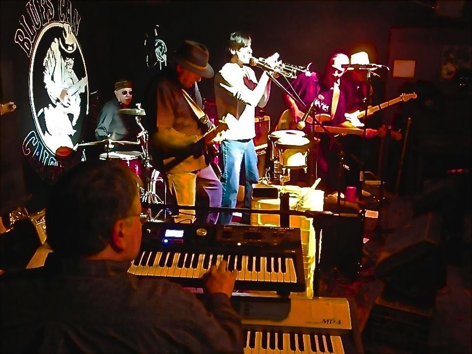 Live Show Live Show