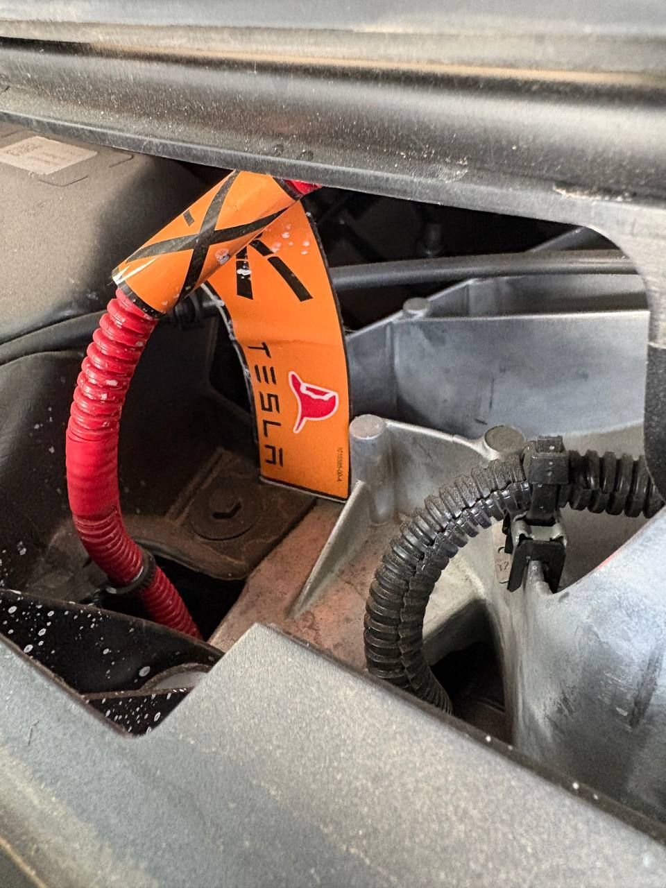 Cybertruck fireman's loop for HV isolation