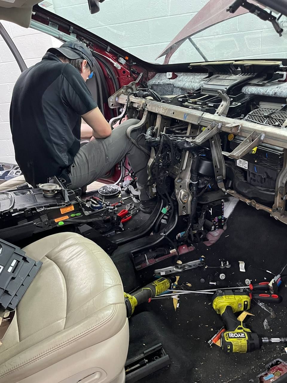 Buick Enclave dashboard removed for A/C repair