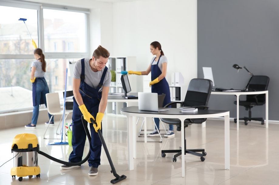 Professional Cleaners In Tamworth