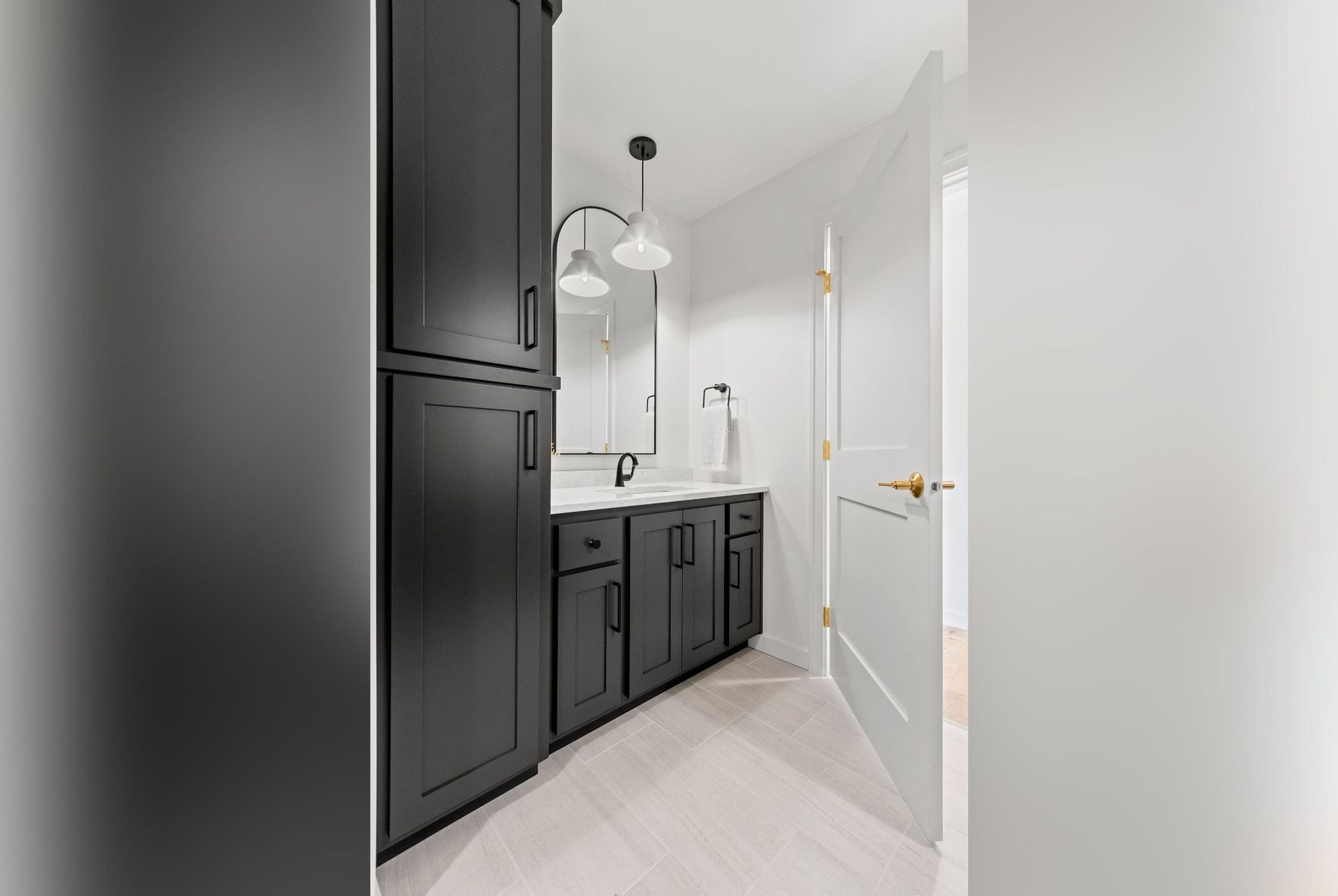 Heirloom custom cabinetry in bathroom 4