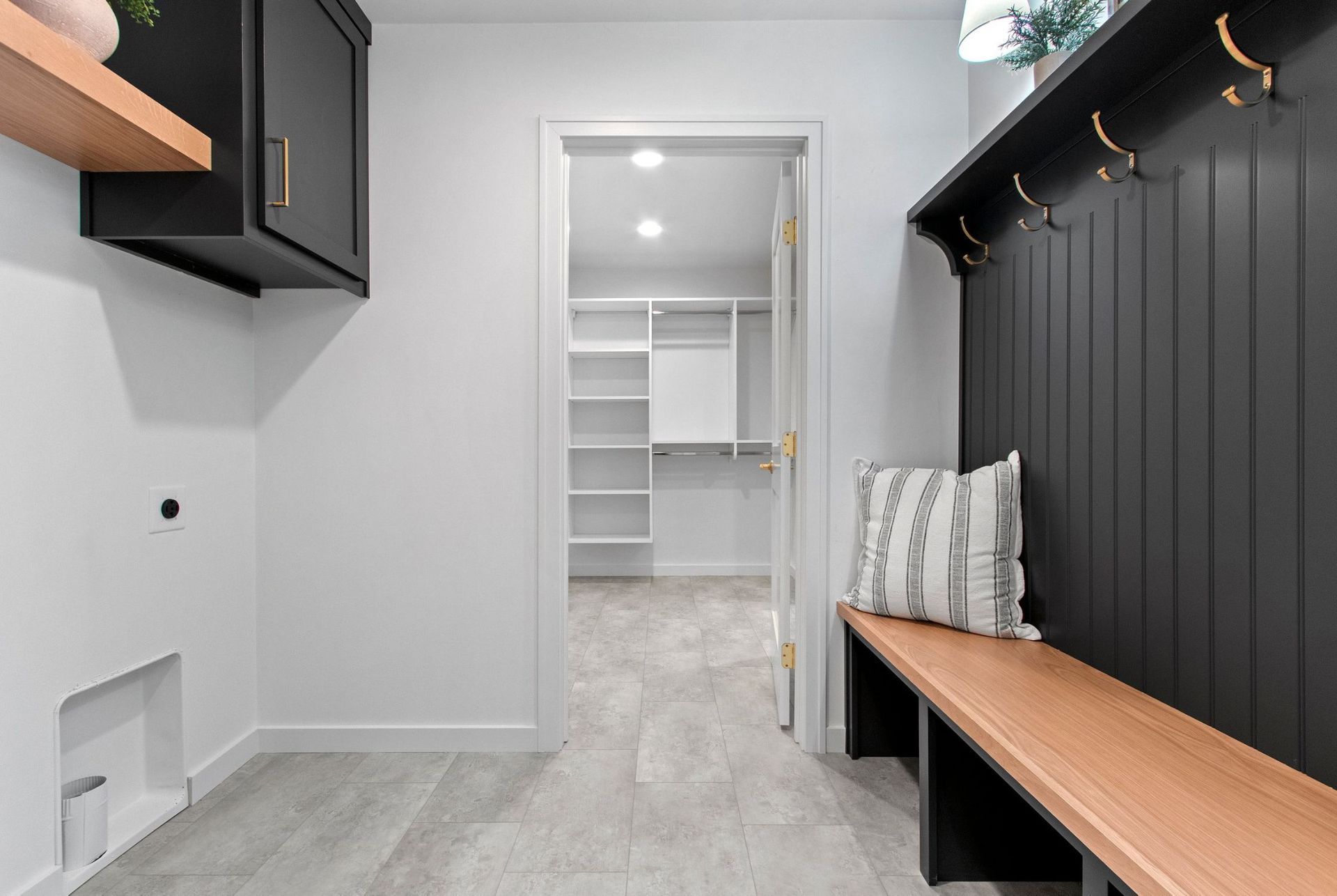 heirloom custom cabinetry lockers 3