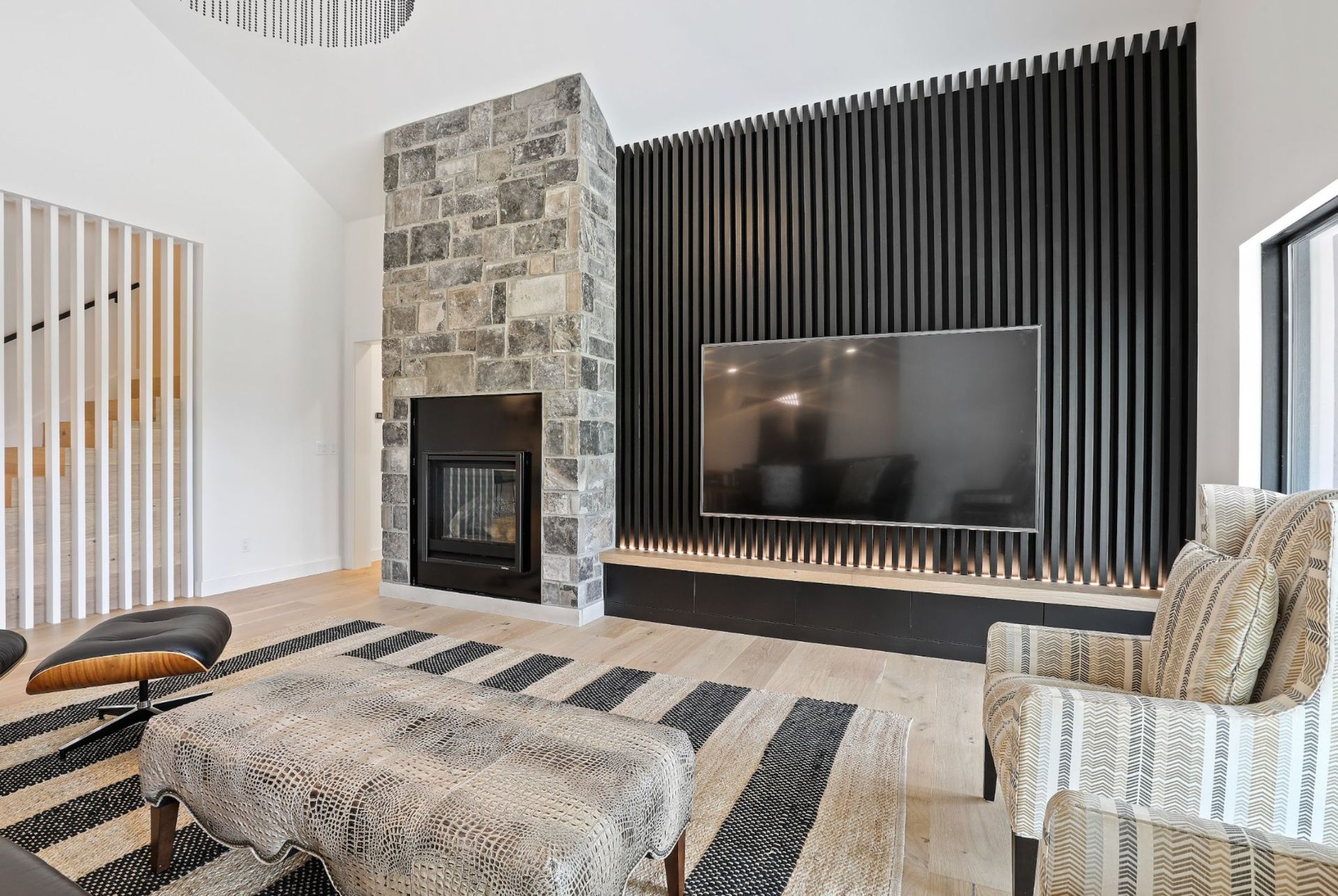 custom cabinets for living spaces - 4
