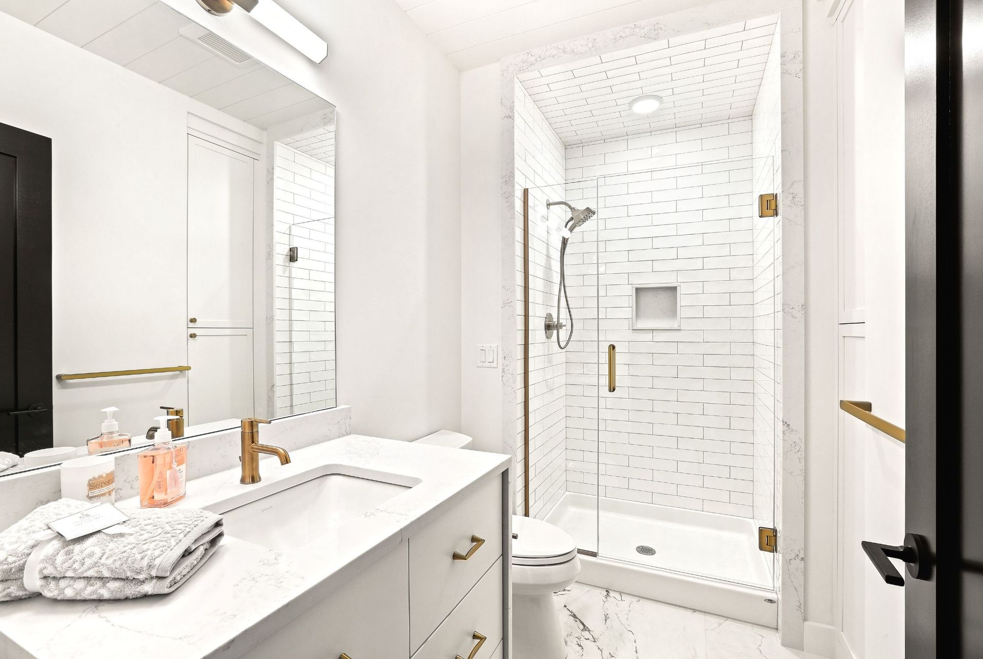 custom cabinets for bathrooms - 2