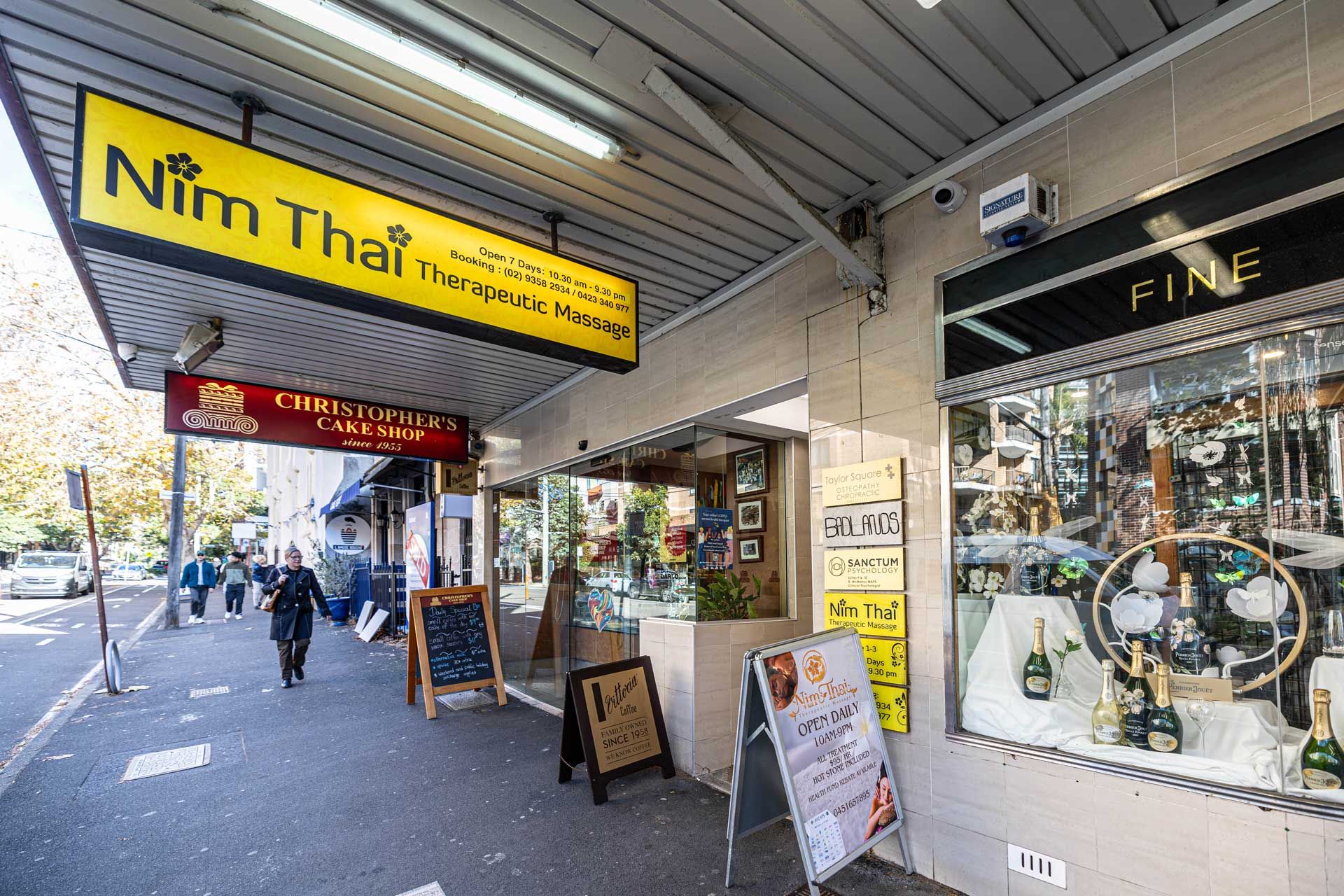 Front shop of Nim Thai Therapeutic Massage Surry Hills, Taylor Square, Oxford Street Darlinghurst
