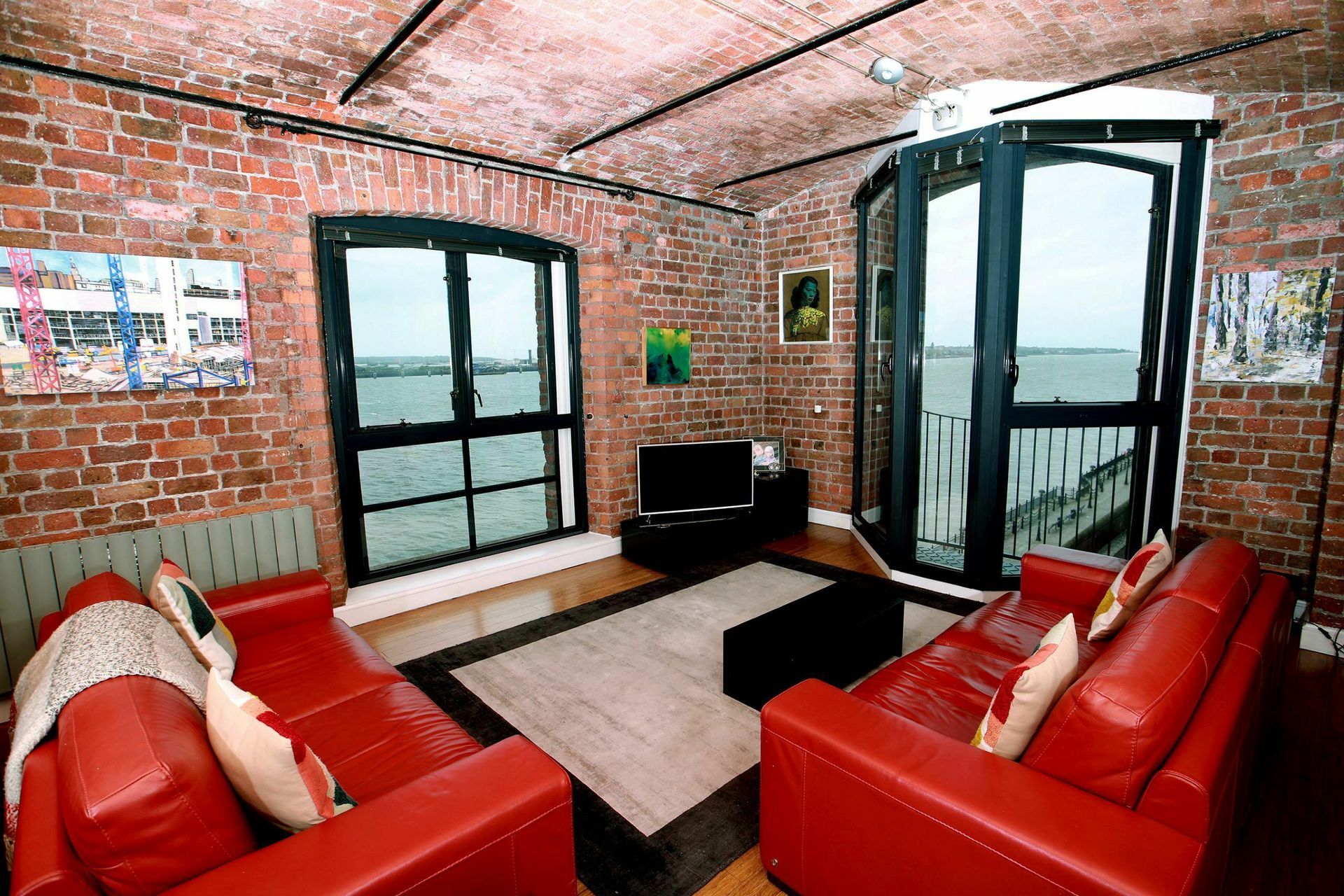 Sliding door manufacturers near me