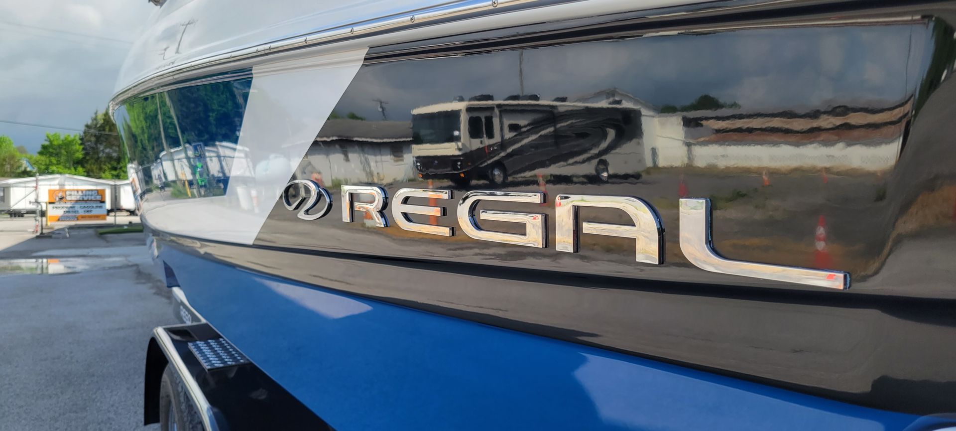After Marine Detailing Regal Gel Coat Correction