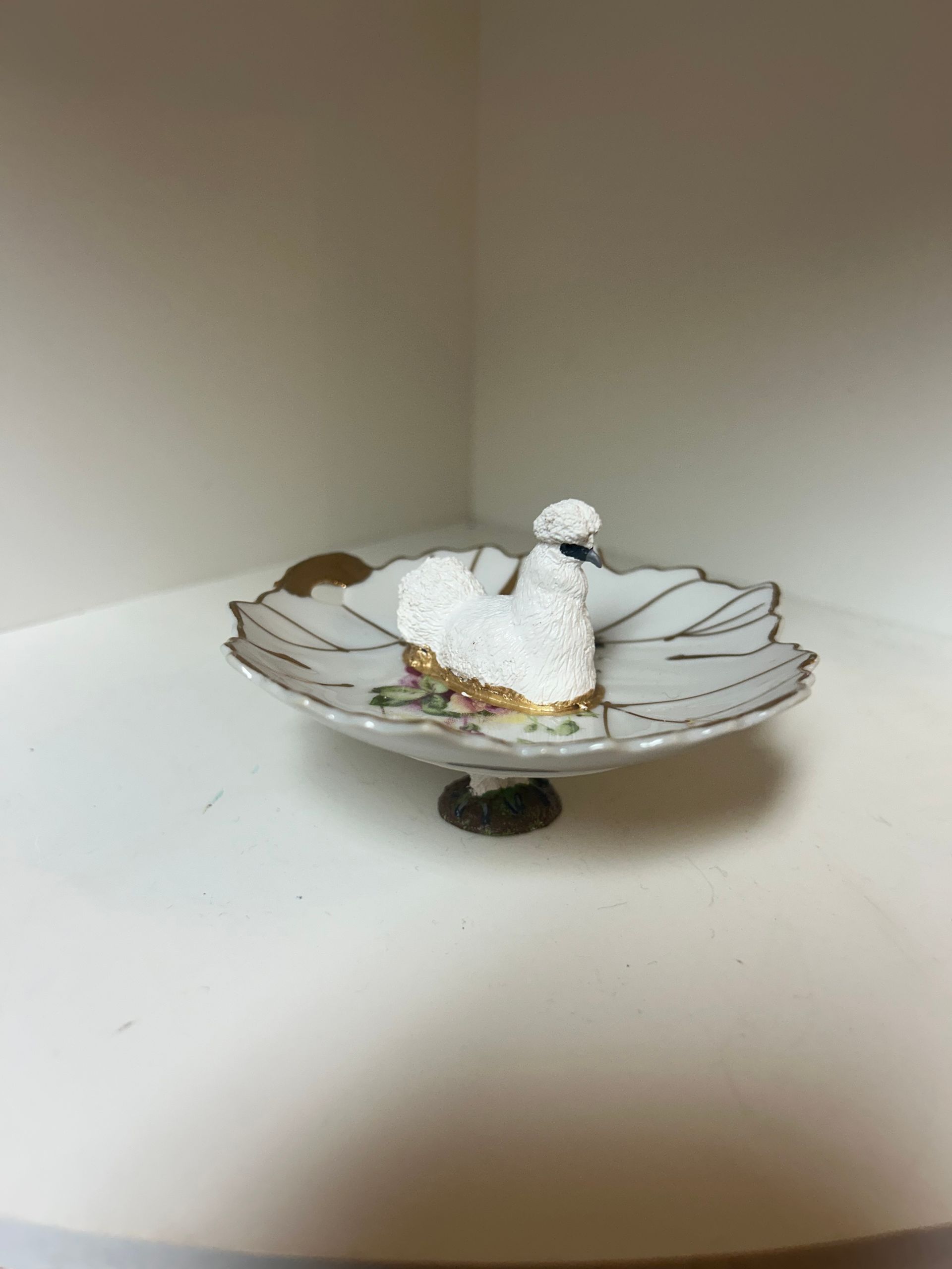 White Silkie chicken - classic white floral saucer with gold accents, 10 cm diameter