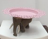 Grote olifant - roze metalen schaaltje op rug 17 cm doorsnee