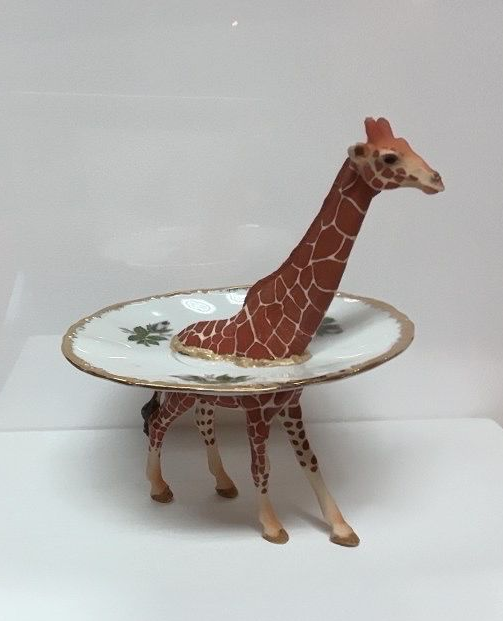 Giraf 18 cm - klassiek geel/groen gebloemd schaaltje met gouden rand
