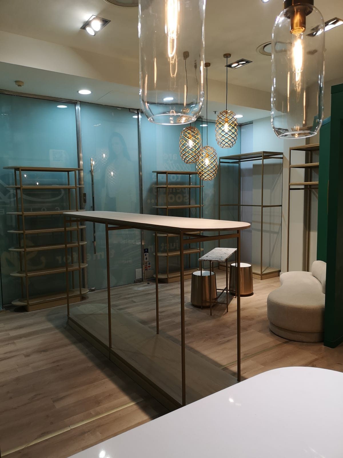 clothing-store-fit-out-morningside-johannesburg-01