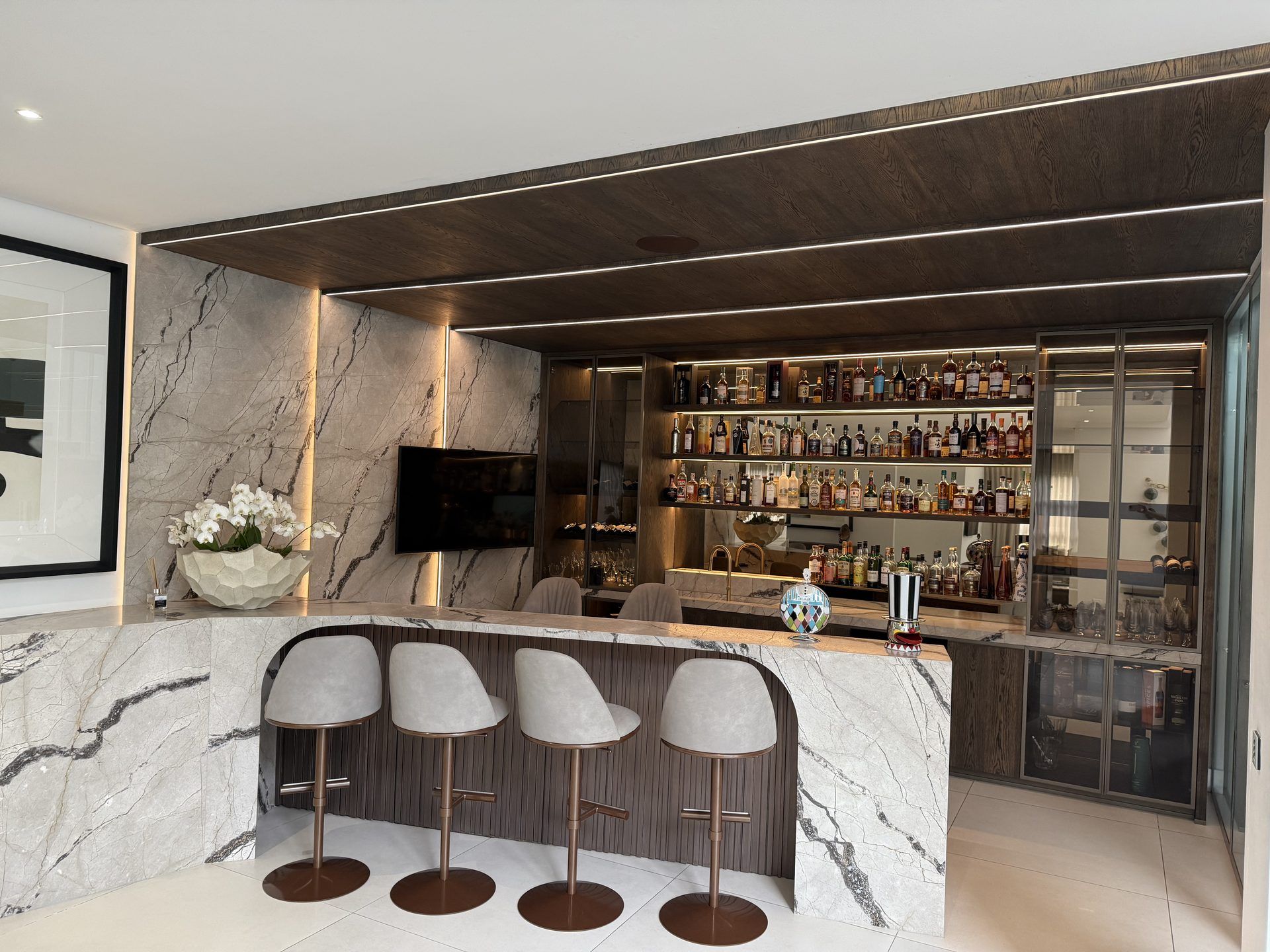custom-bar-illovo-johannesburg-01