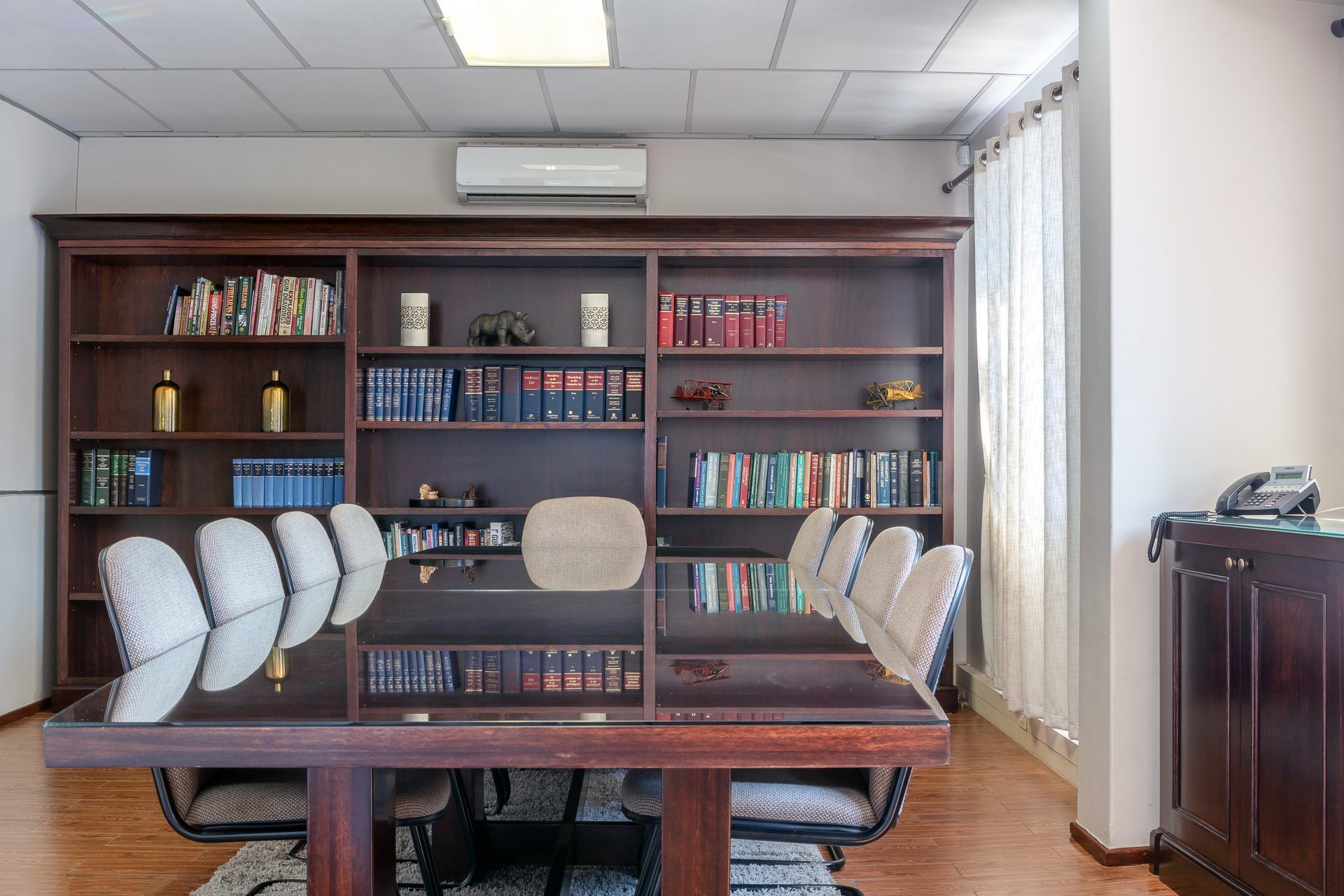 boardroom-fit-out-lawyers-johannesburg-01