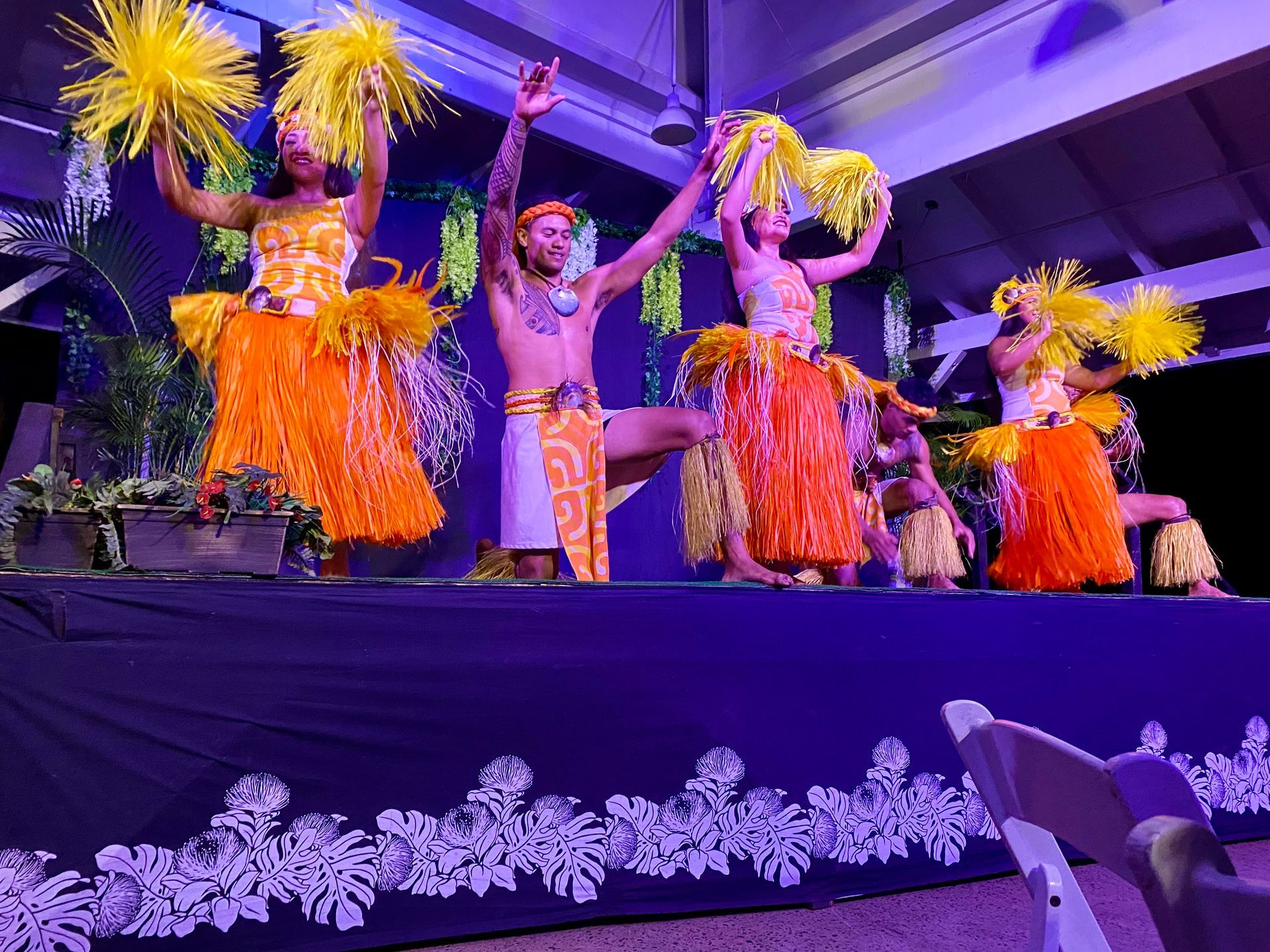 Toa Luau show and perfomance