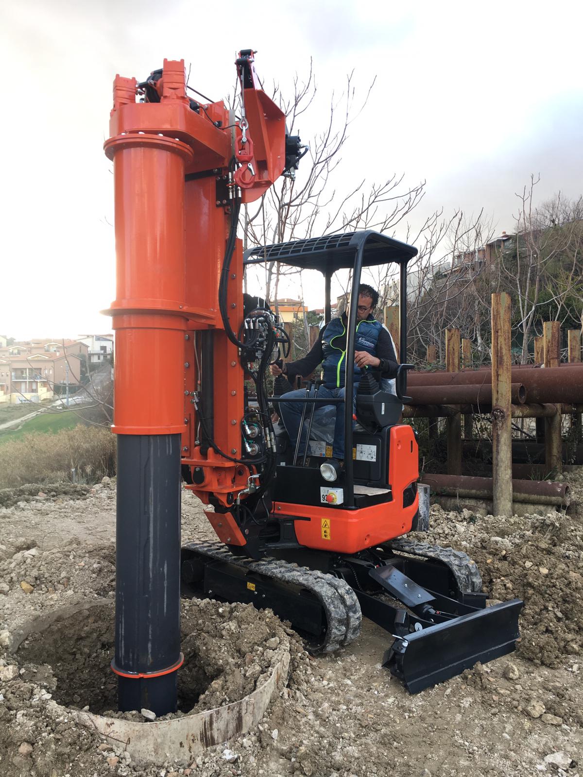 Realizzazione fondazione per costruzione