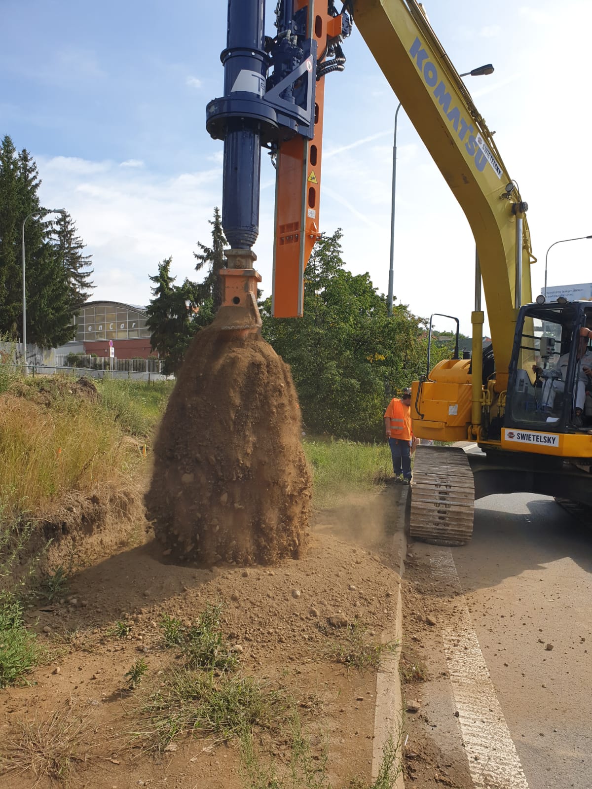 Macchinario perforazione terreno