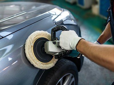 Car Body Polishing — West Des Moines, IA — West Side Auto Body Car Body Polishing — West Des Moines, IA — West Side Auto Body