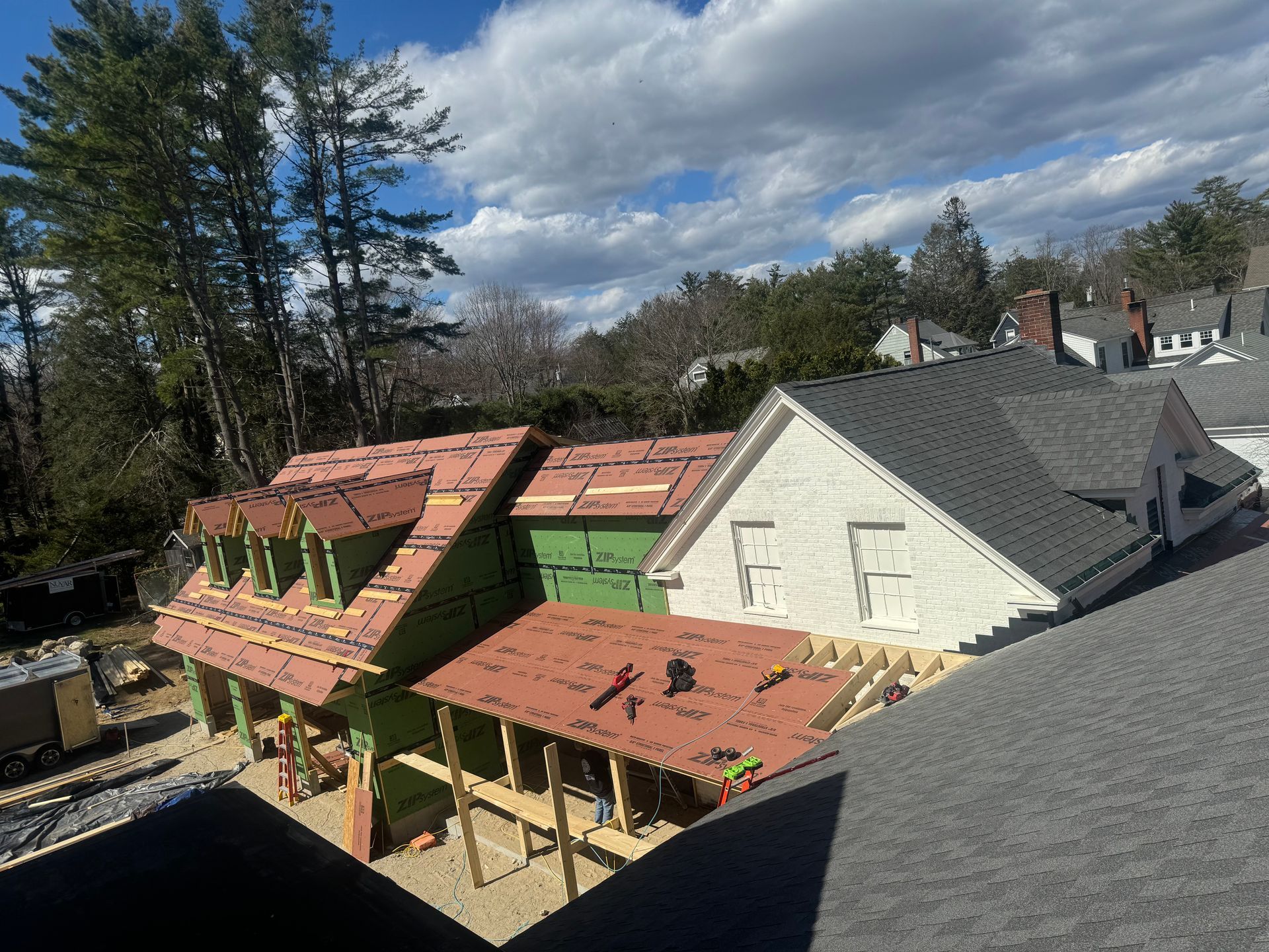 An aerial view of a house under construction.