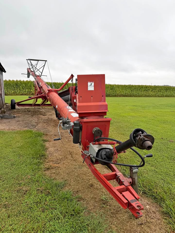 Sudenga Grain Auger