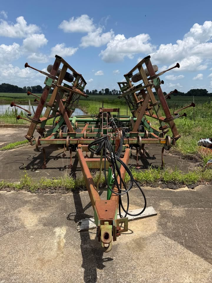 John Deere Field Cultivator