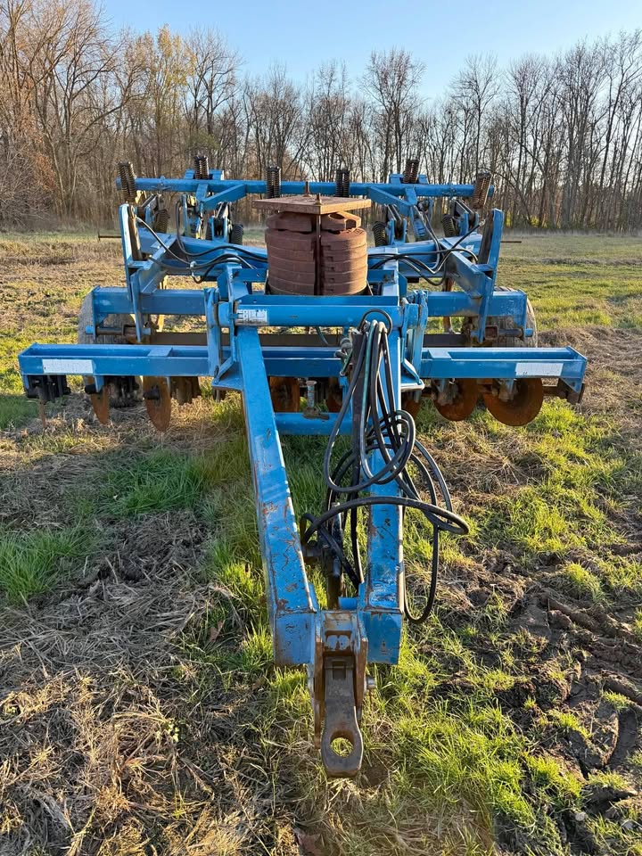 DMI Tiger Two Disk Ripper