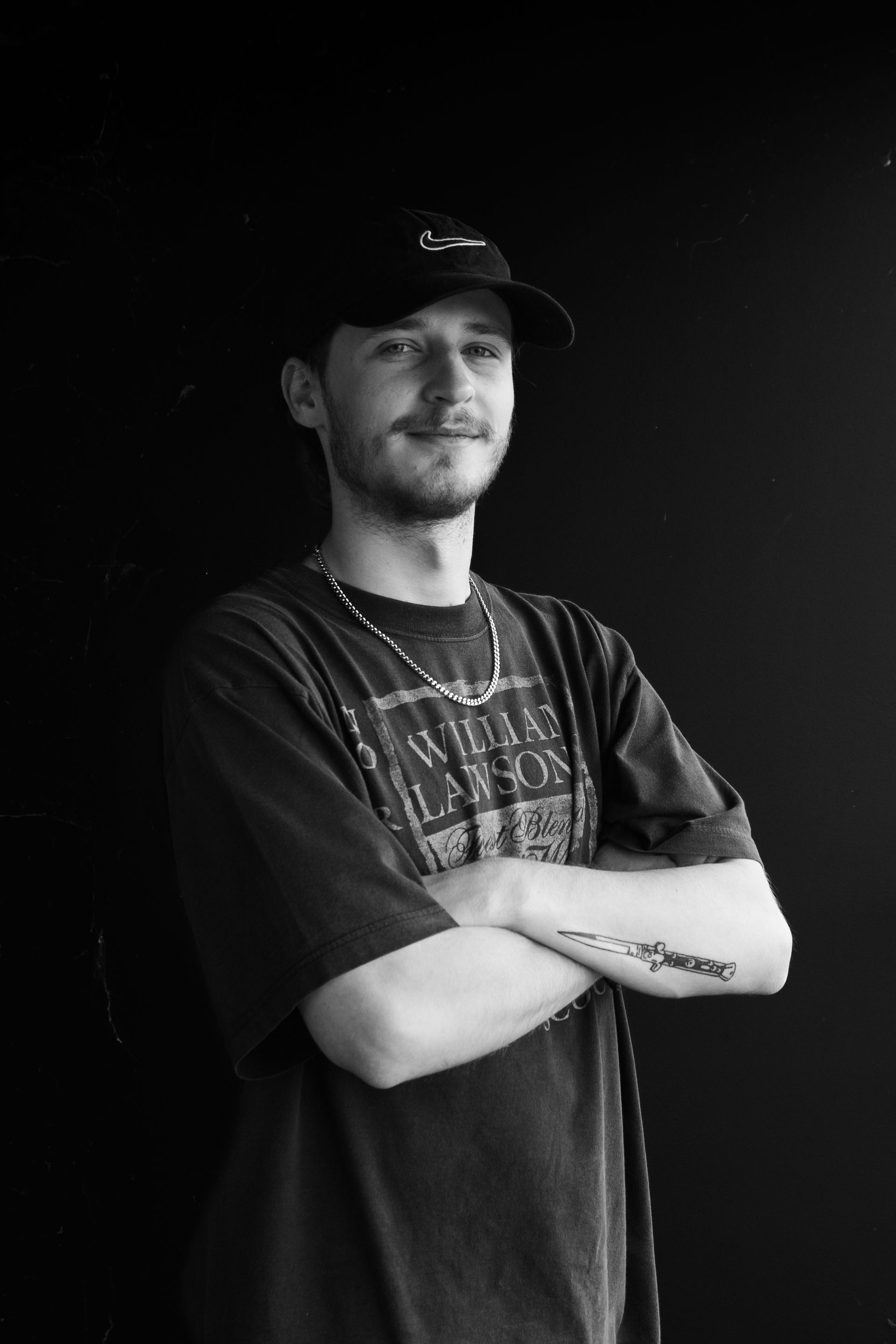 Hugo - vidéastre et photographe pour l'agence VERSUS Communication