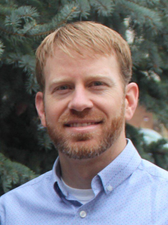 Dr. Jason Hanson