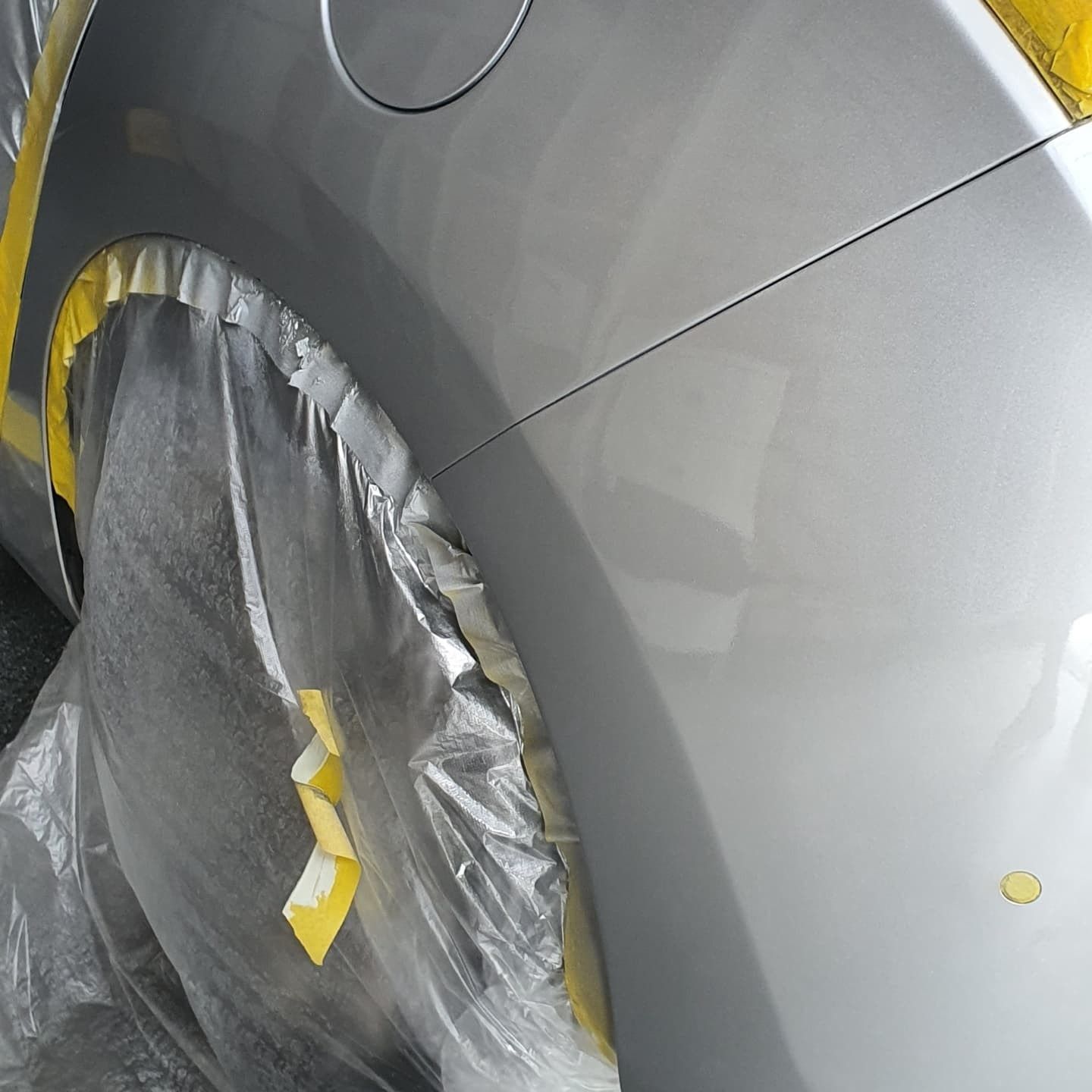 paint repair near wheel