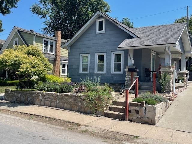 4541 Bell St. House