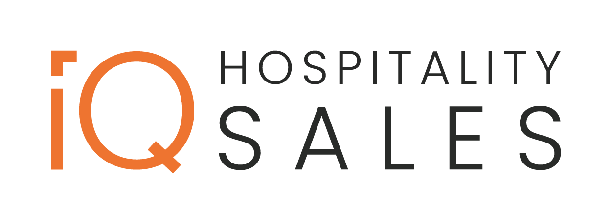 Logo ace hotelové aliance je oranžové a černé