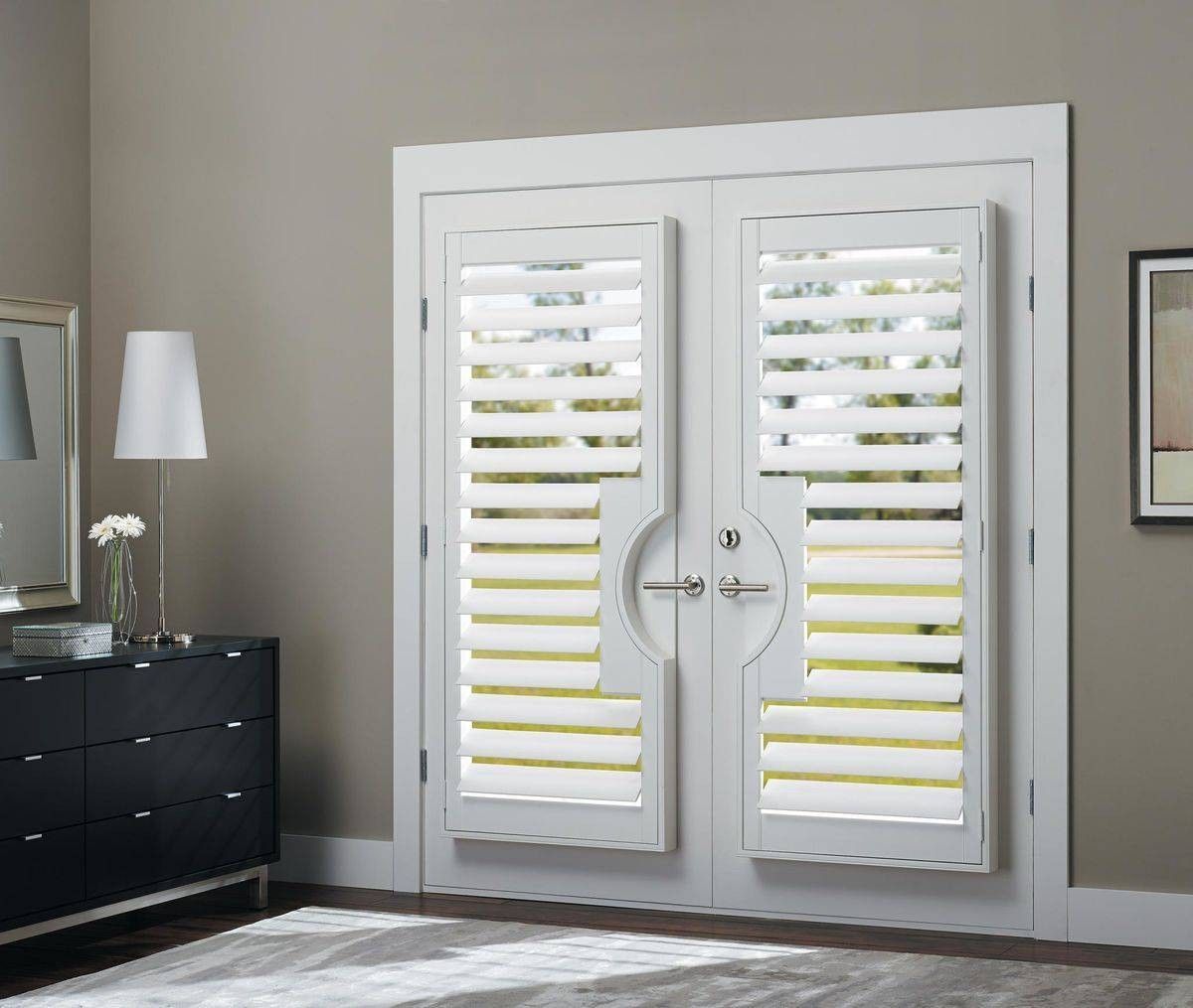 Door Coverings for the Modern Alaskan Home